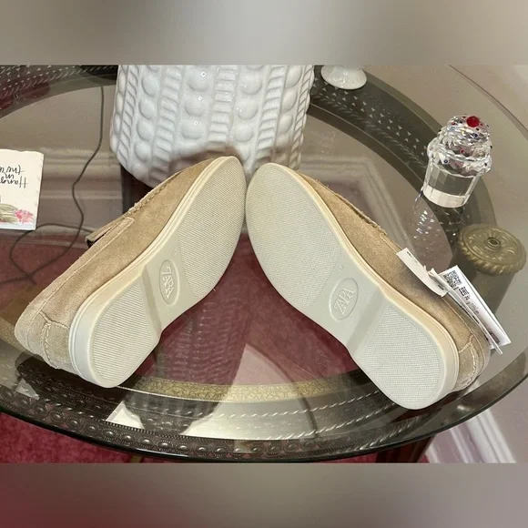 🆕 Zara Suede Boat Shoes in Sandy Brown - Picture 10 of 11